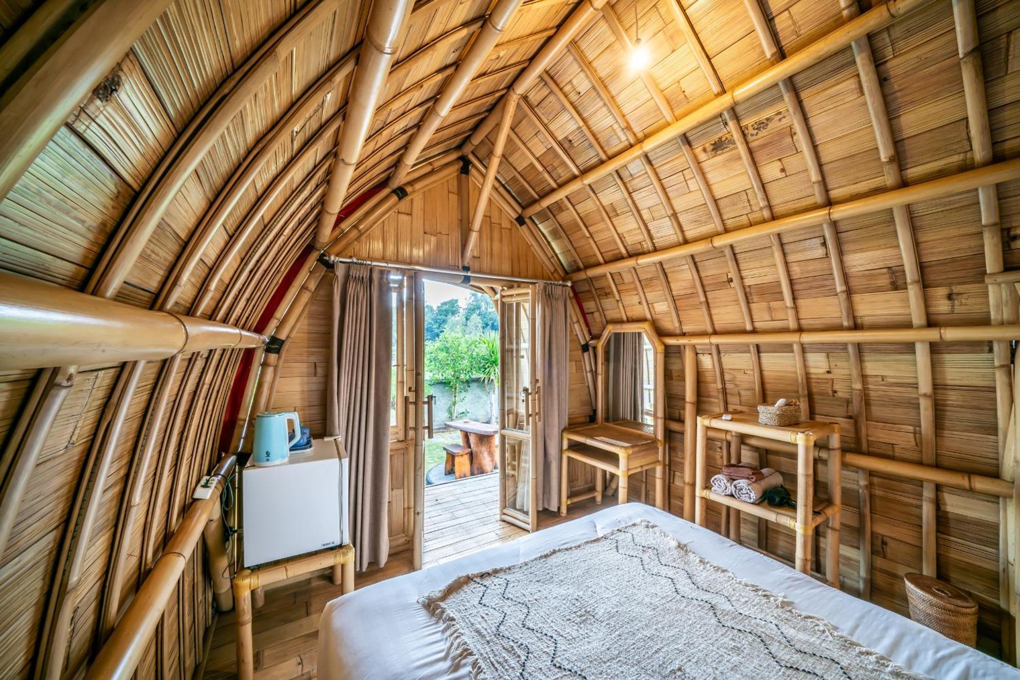 Tegal Bamboo Cottages & Private Hot Spring Baturaja  Luaran gambar
