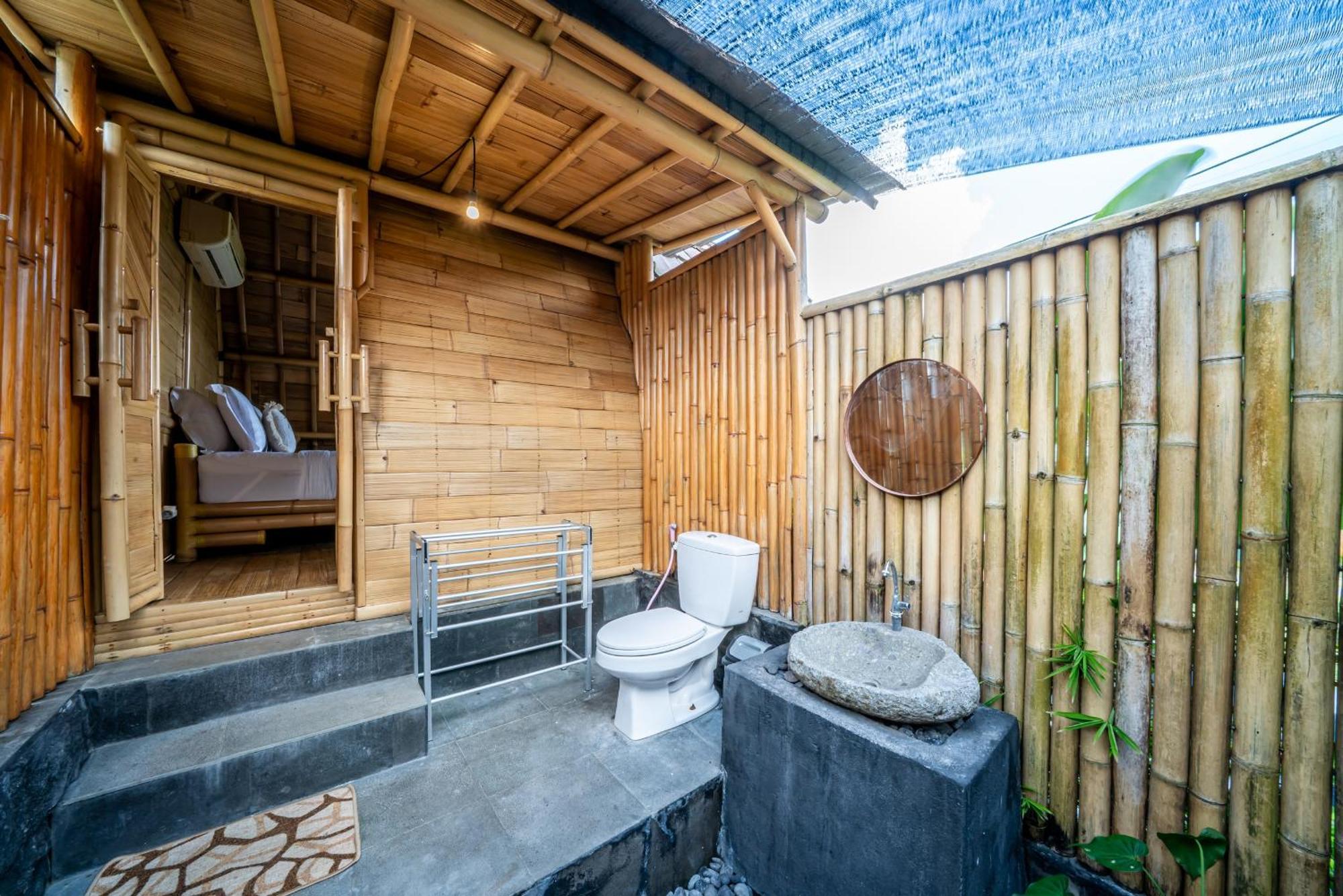 Tegal Bamboo Cottages & Private Hot Spring Baturaja  Luaran gambar